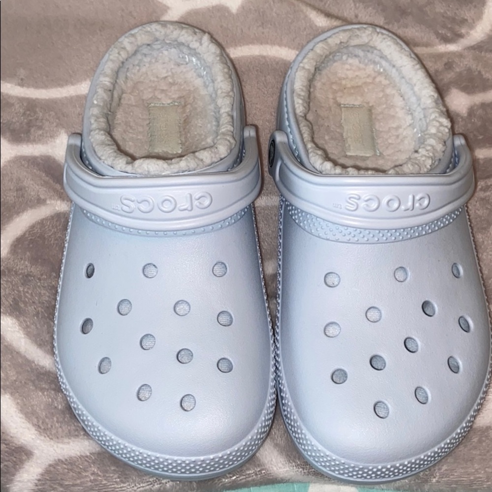Blue fuzzy crocs
